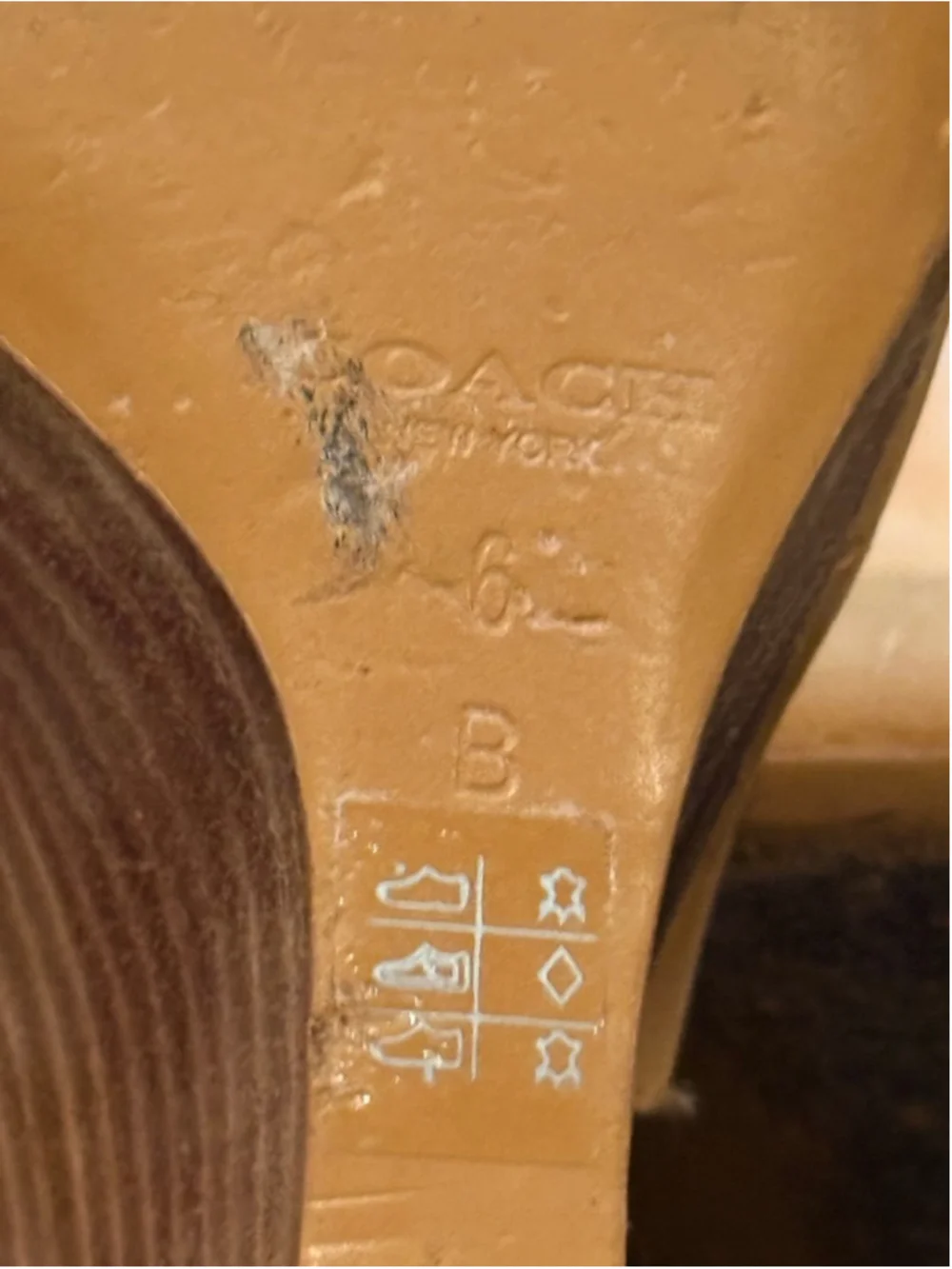Women's COACH Tan Leather Peep Toe Wedge Heels Size 6